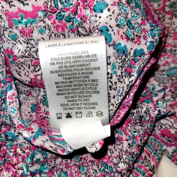 Maison d' Amelie Crop Top - Picture 7 of 7